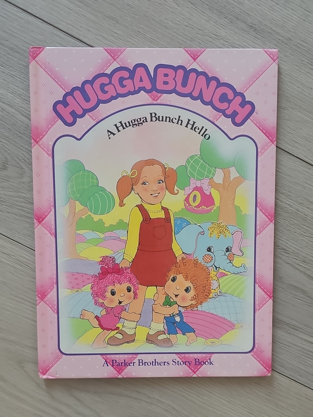 Vintage 80s Hugga Bunch Hardcover Storybook A Hugga Bunch Hello